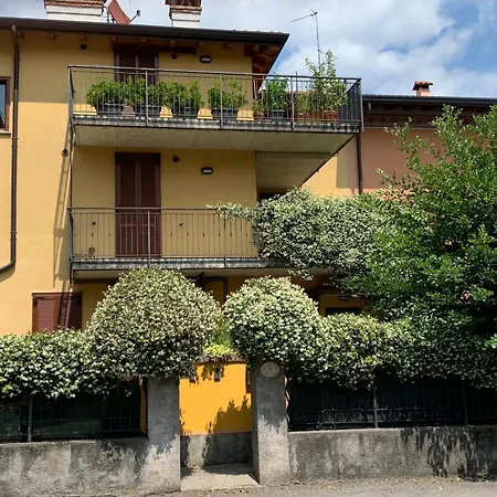 Monolocale Ai Piedi Di Citta Alta Apartmán *